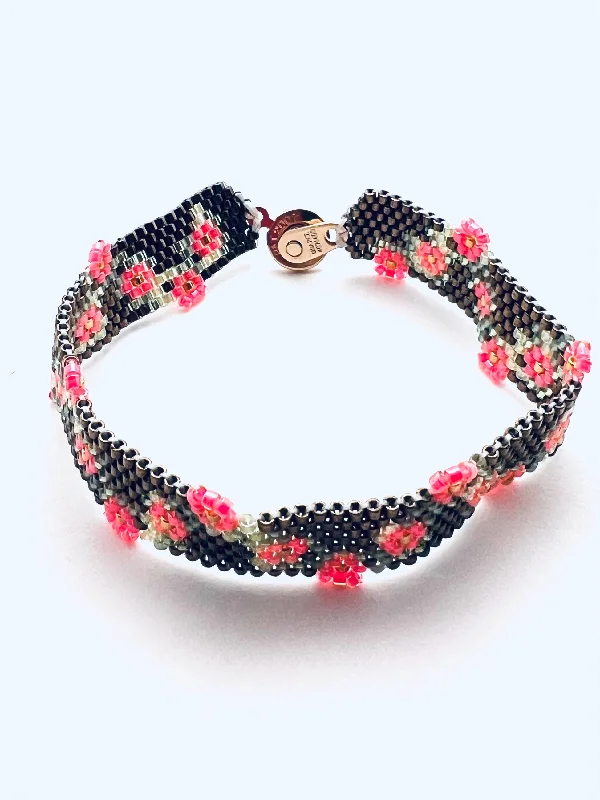 Custom silver chain bracelets for men-Beaded Garland Bracelet Brown with Pink Flowers