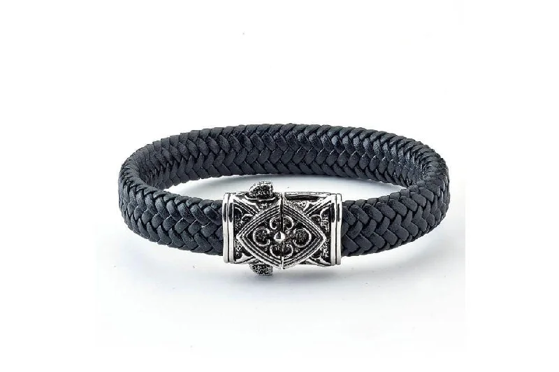 Stylish leather cuff bracelets for women-Floral Filigree Leather Bracelet