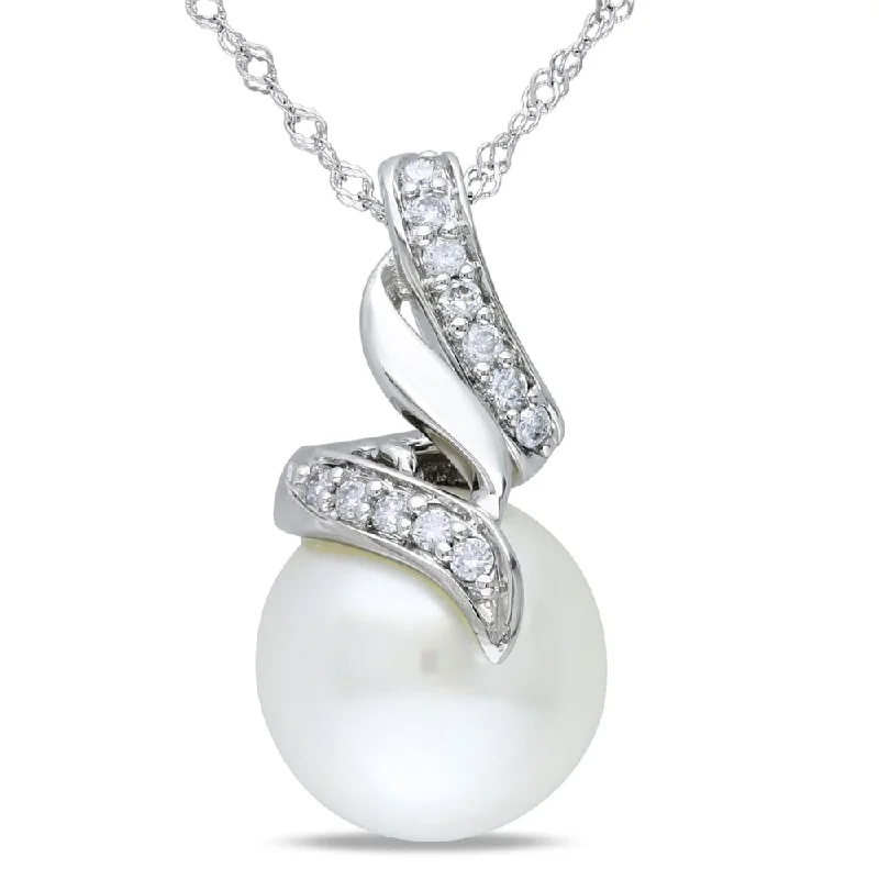 custom engraved bar necklace for her-Miadora 14k White Gold South Sea Pearl and 1/10ct TDW Diamond Necklace (G-H, I1-I2)