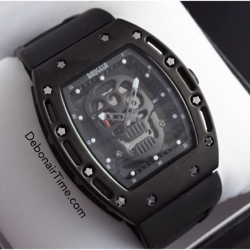 luxury watches with sapphire crystals for durability -Rock Skull Black